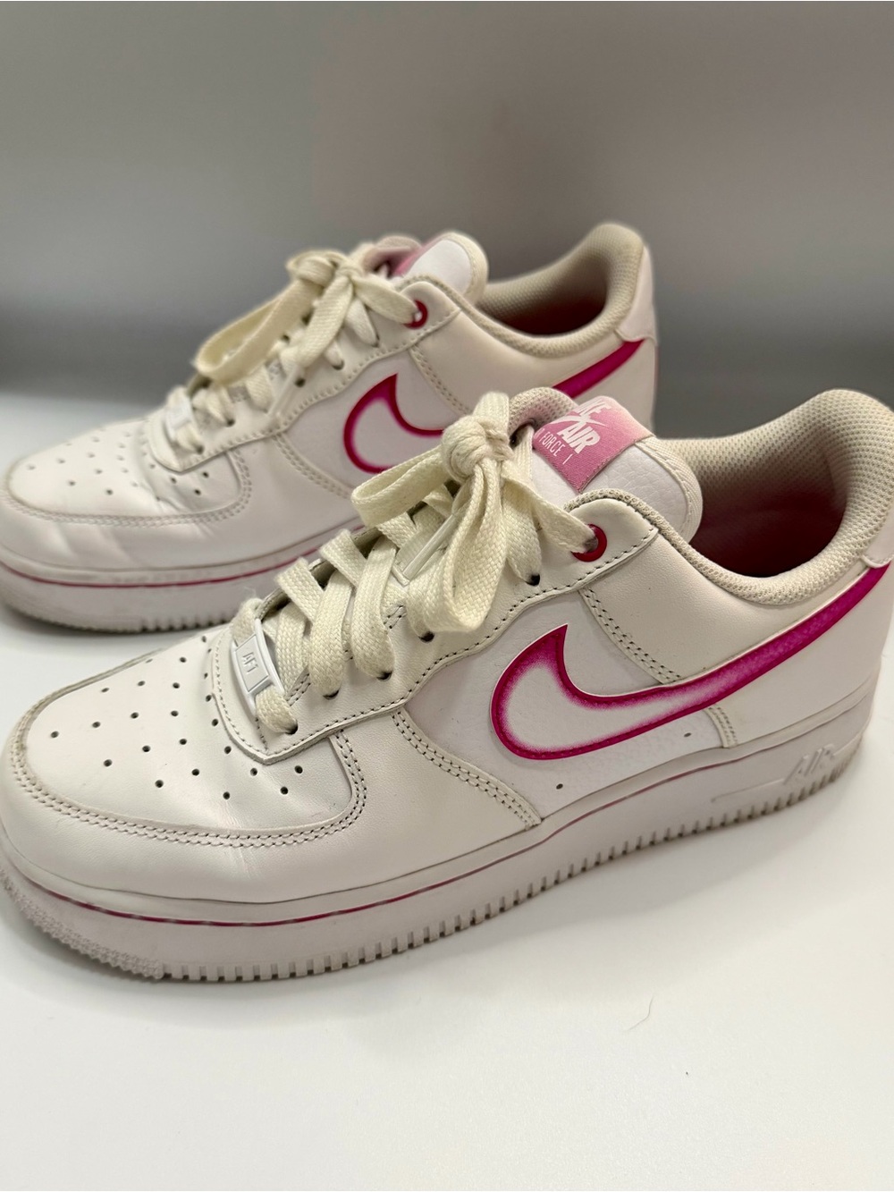 Nike Air Force 1 Low-Top Sneakers Size 8 Women’s